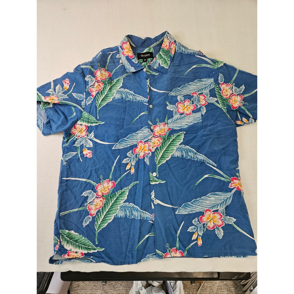 Brixton Button Up Shirt Mens Medium Blue Tropical Hibiscus Floral Short Sleeve - Picture 2 of 6